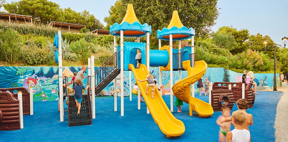 Amadria Park Camping Trogir - children playground - foto