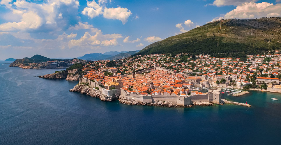 Zračni pogled na Dubrovnik - foto