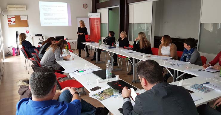 ESF 1. radionica - predavanje Nataša Novaković - fotografija